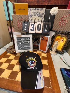 VET EMBROIDERED ADJUSTIBLE BASEBALL STYLE CAP!!